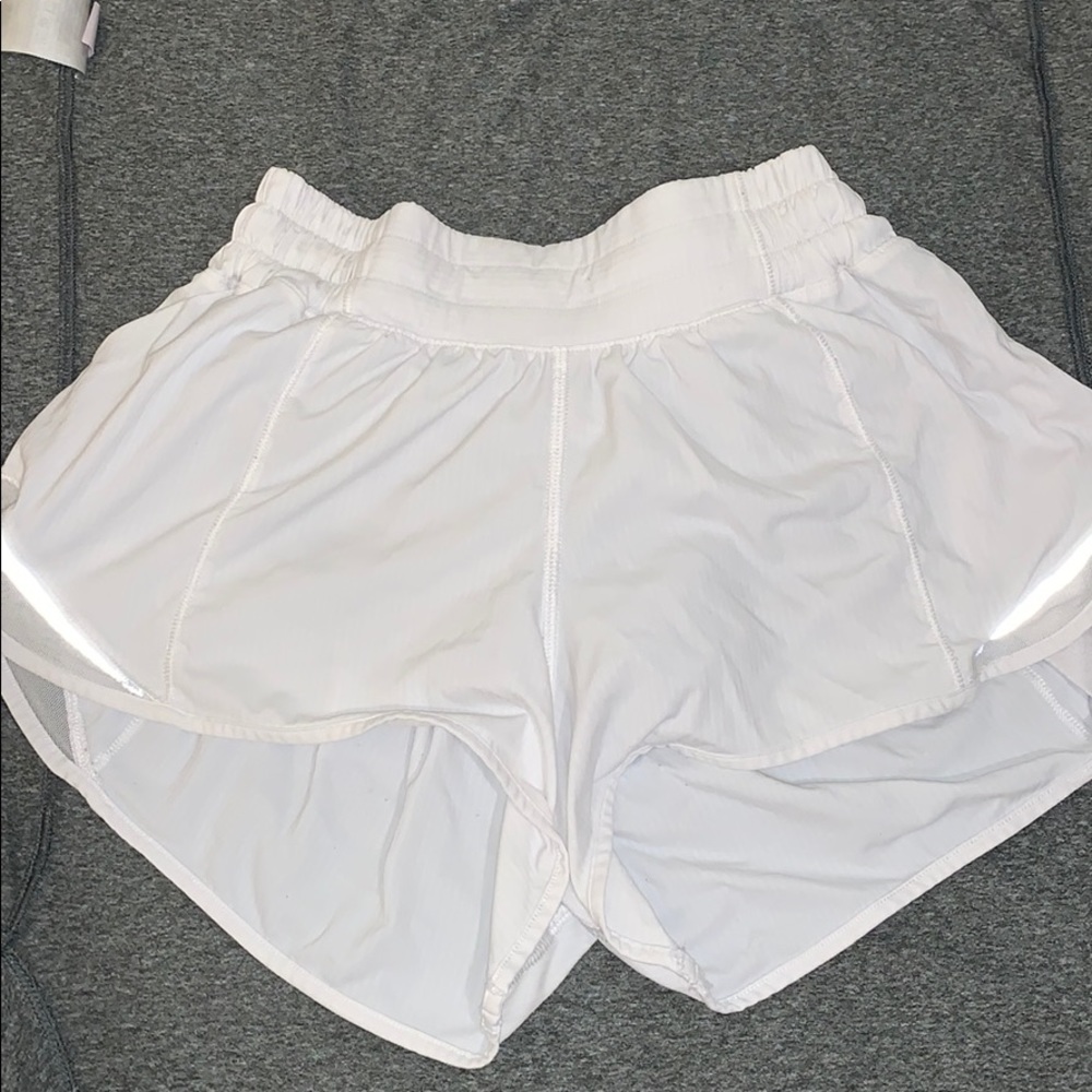 hotty hot shorts II 2.5”